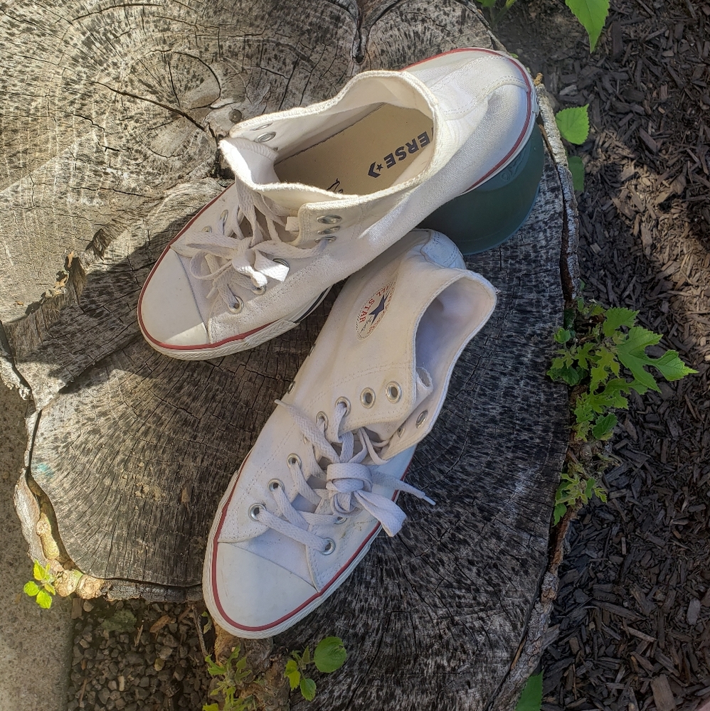 White converse